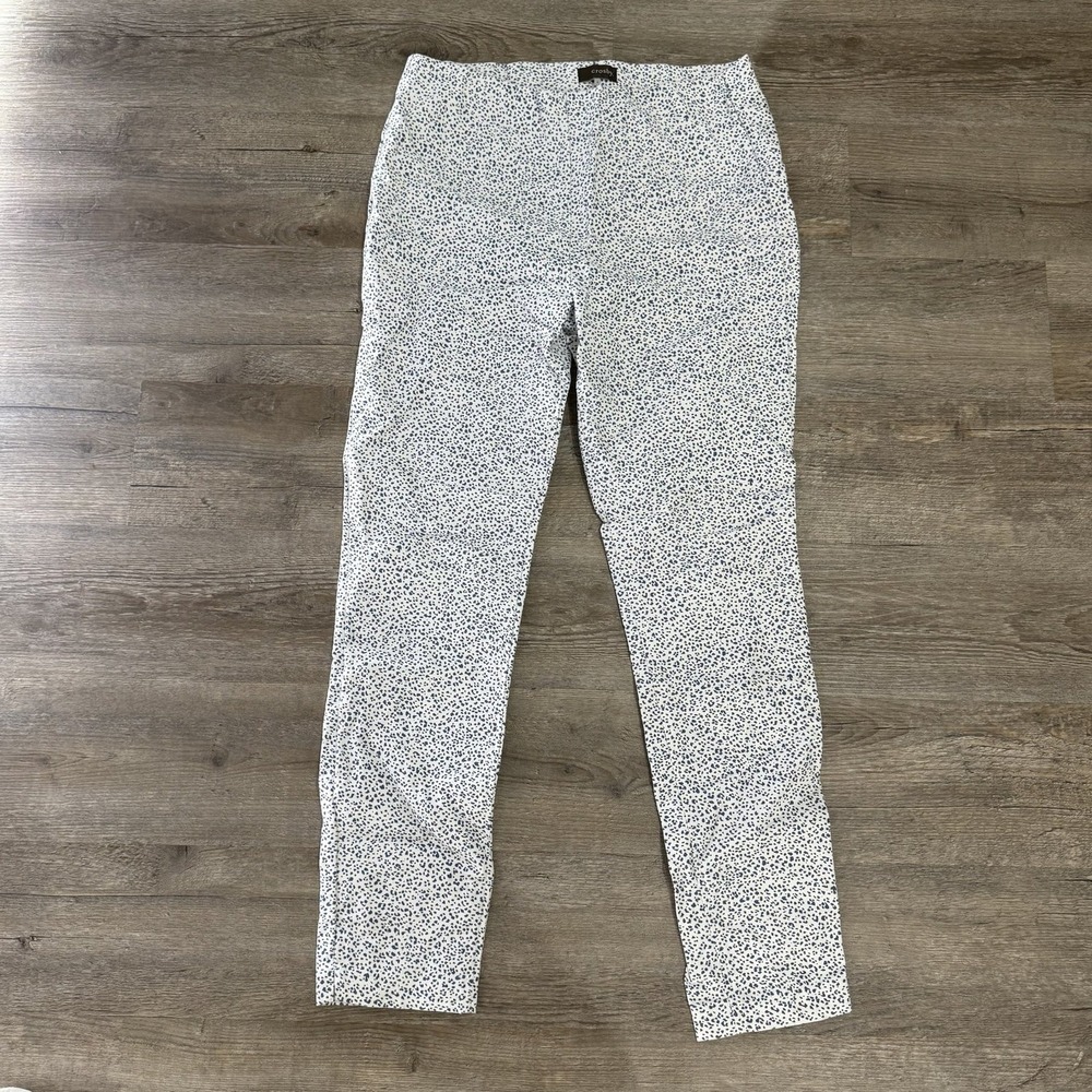 Crosby White Navy Leopard Print Pull-On Ankle Pants Size 6